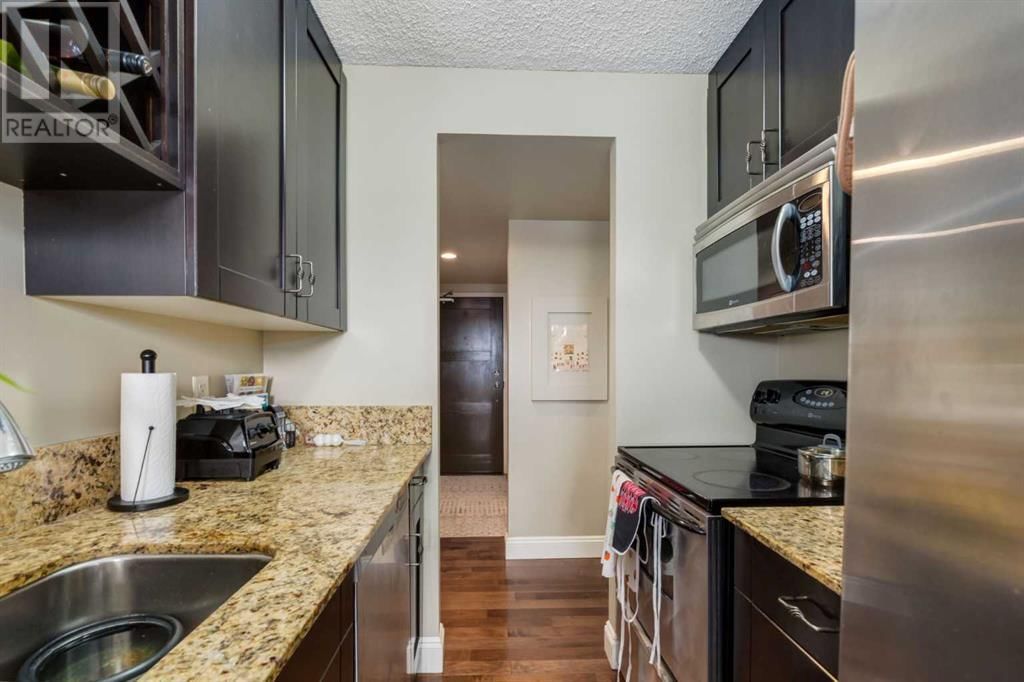 733 14 AVENUE SOUTHWEST Image 6