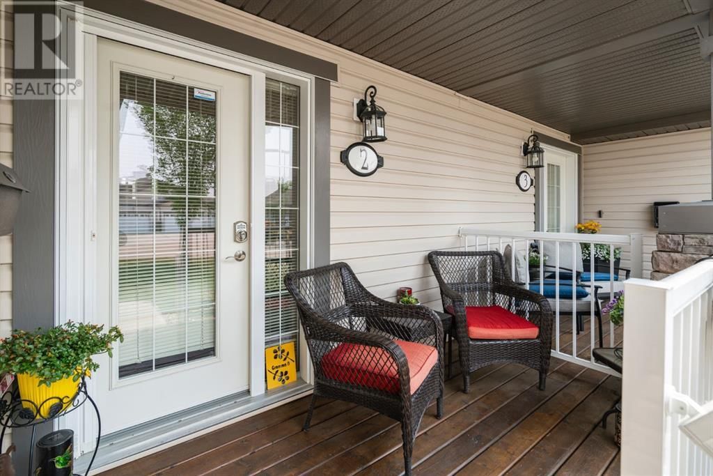 5021 34 AVENUE Image 2