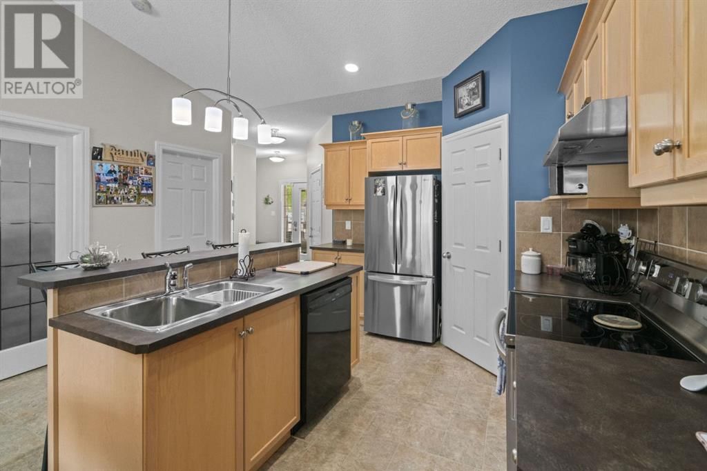 5021 34 AVENUE Image 7