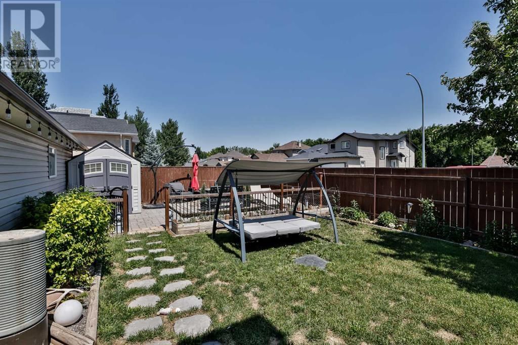 53 PEIGAN COURT WEST Image 30