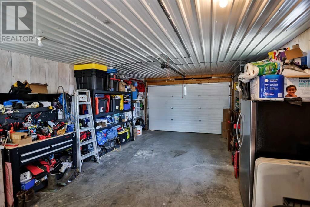 53 PEIGAN COURT WEST Image 32