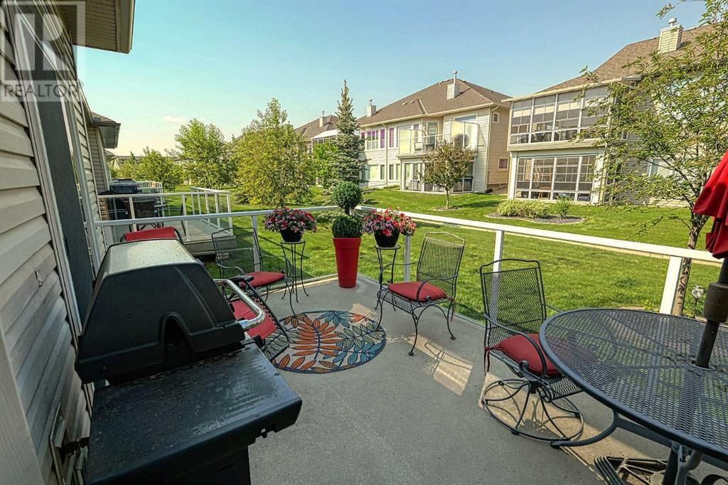 223 SUNSET SQUARE Image 27
