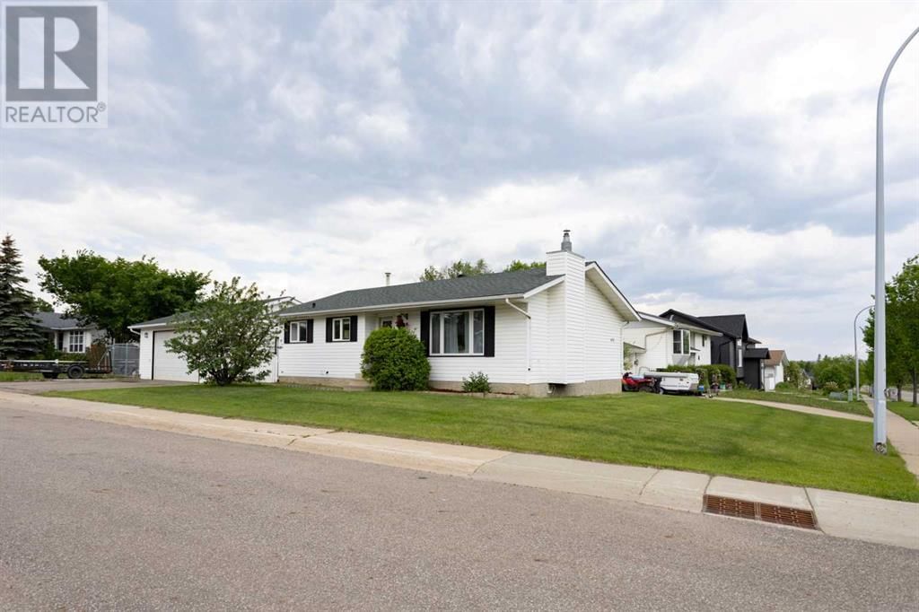 613 BEACON HILL DRIVE Image 2