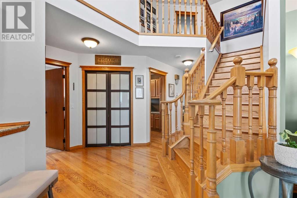 103 DIAMOND COURT SOUTHEAST Image 3