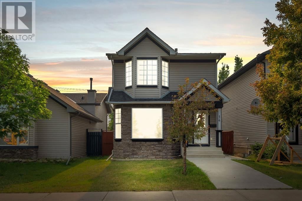 14 TARINGTON PLACE NORTHEAST Image 2