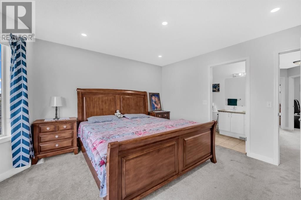 14 TARINGTON PLACE NORTHEAST Image 25