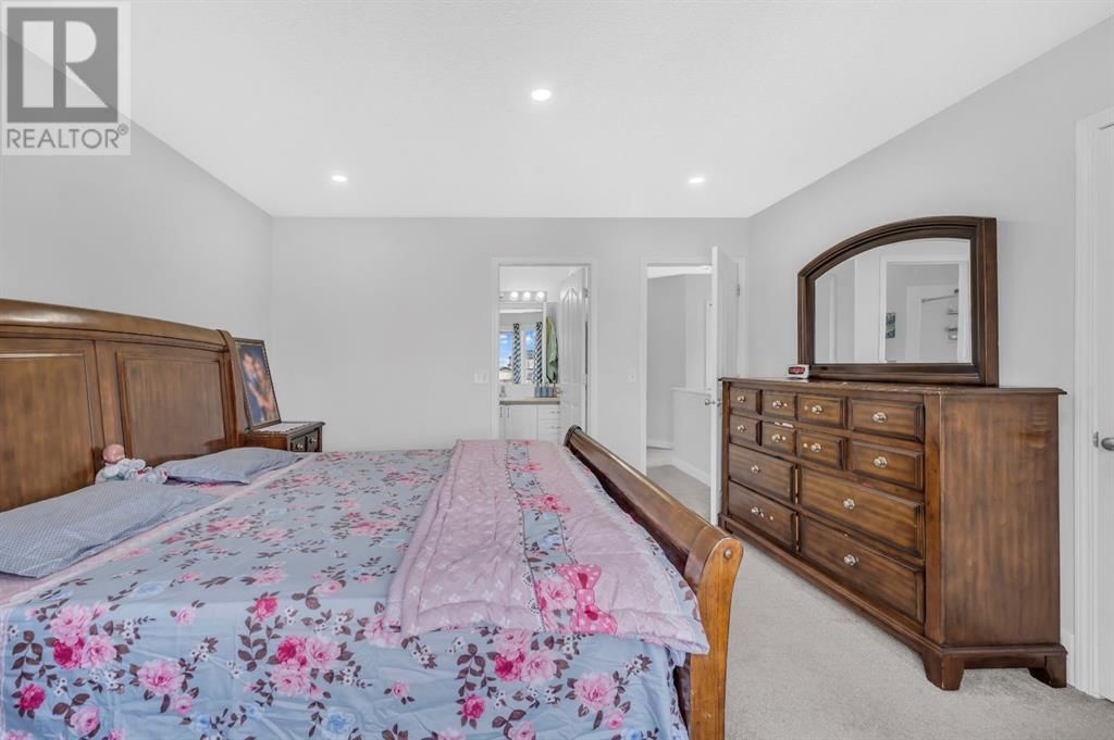 14 TARINGTON PLACE NORTHEAST Image 26
