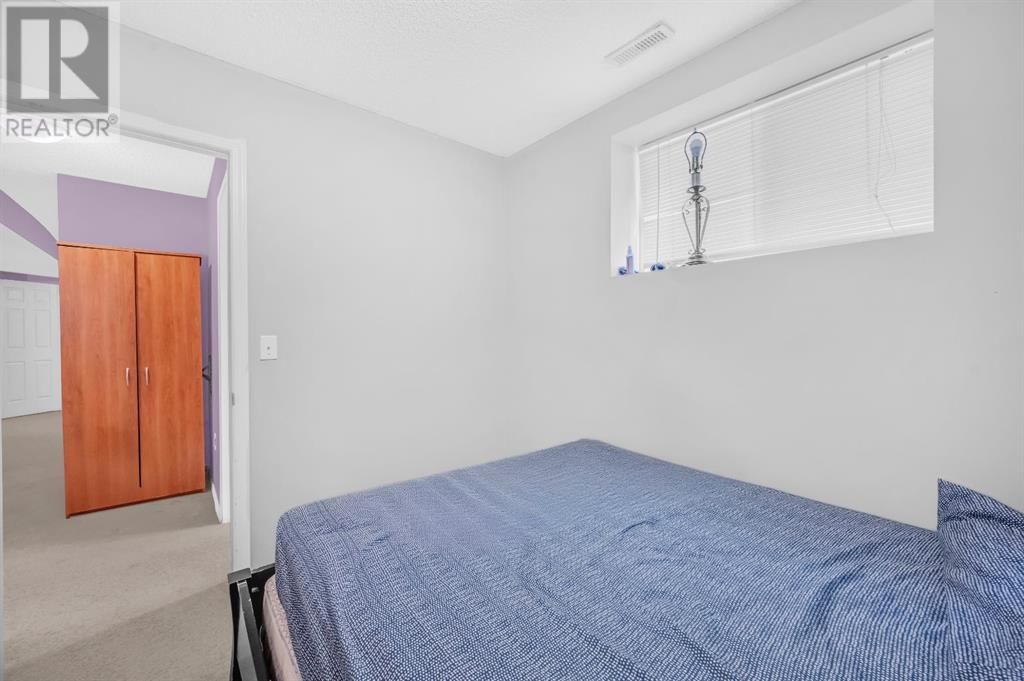 14 TARINGTON PLACE NORTHEAST Image 38