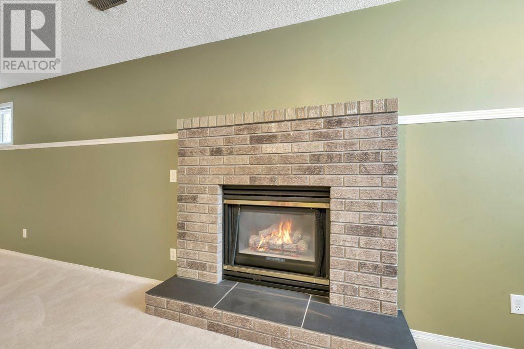 233 HARVEST GLEN PLACE NORTHEAST Image 19