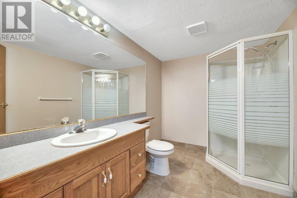 233 HARVEST GLEN PLACE NORTHEAST Image 26
