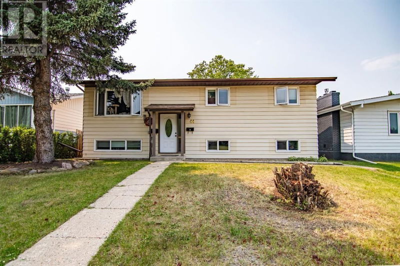 44 Oyen Crescent Red Deer, Alberta
