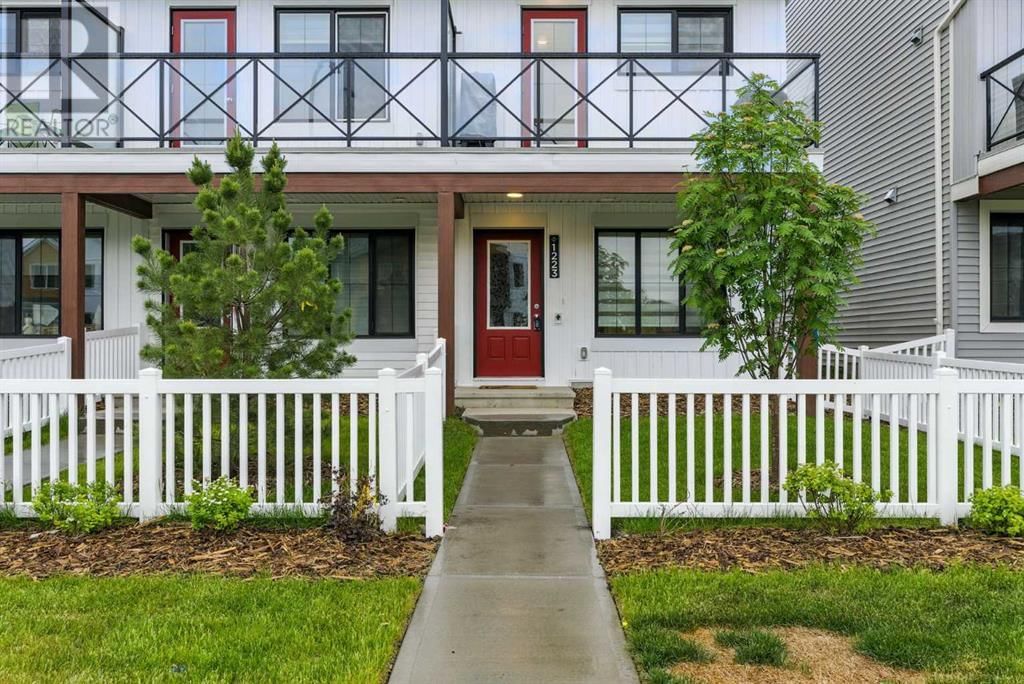 1223 MCLEOD AVENUE Image 24