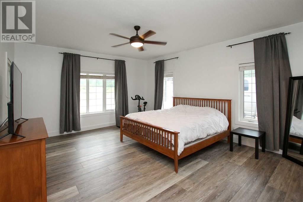 1236 TOWNSHIP ROAD 384 Image 16