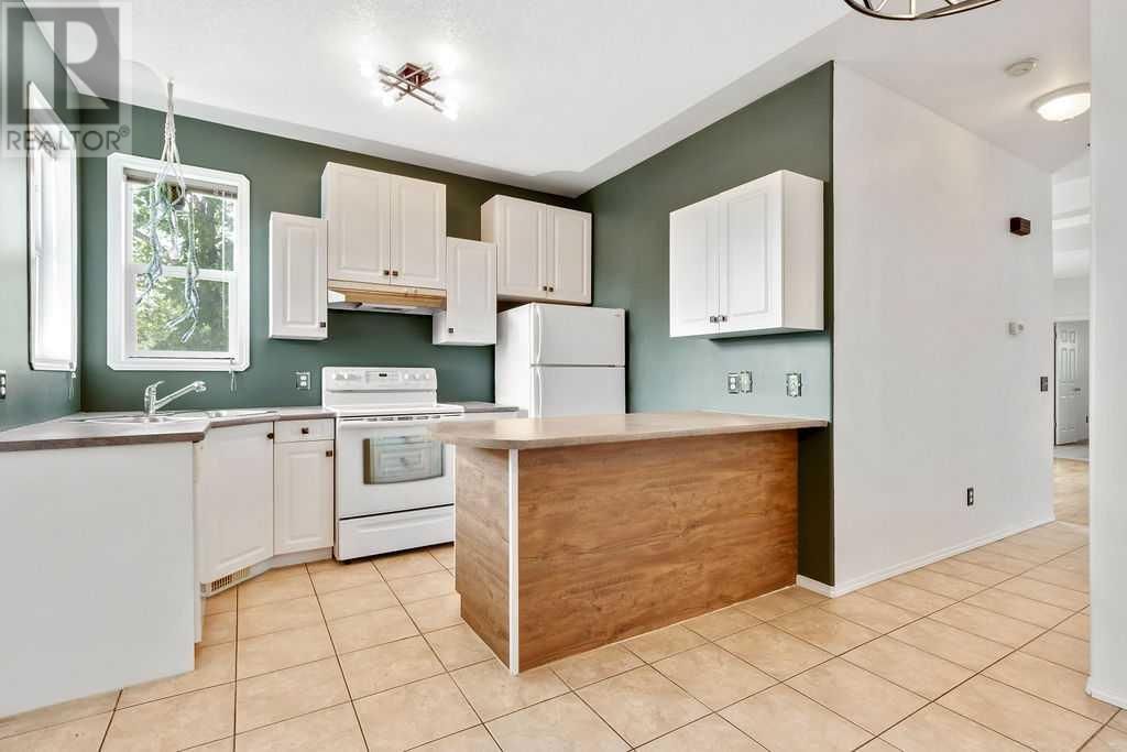 42 GREEN MEADOW CRESCENT Image 14