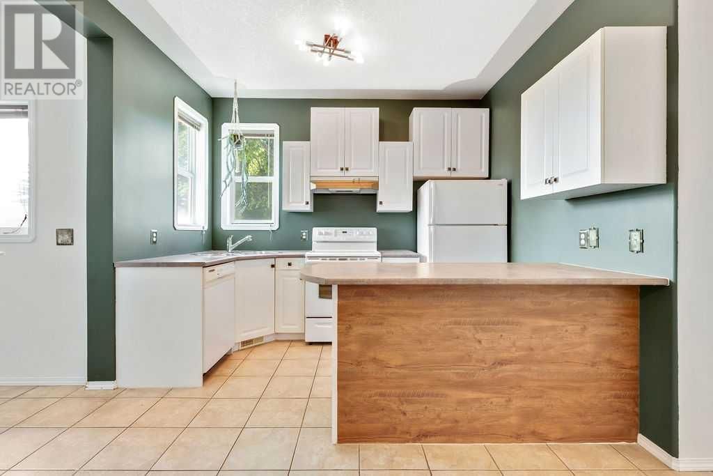 42 GREEN MEADOW CRESCENT Image 15