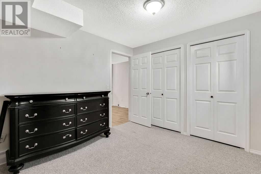 42 GREEN MEADOW CRESCENT Image 25