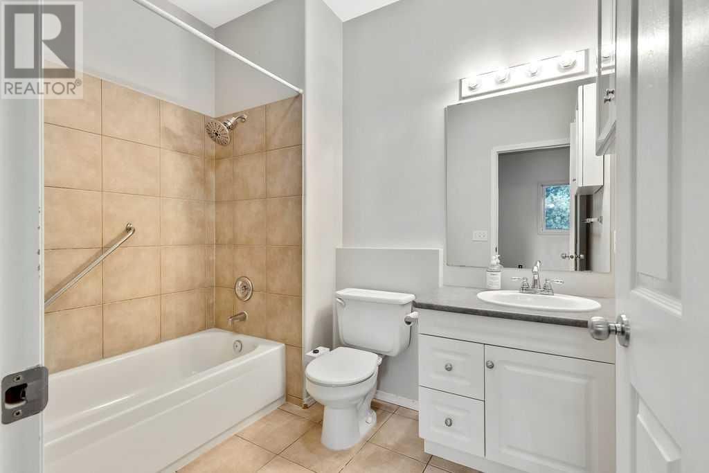 42 GREEN MEADOW CRESCENT Image 4