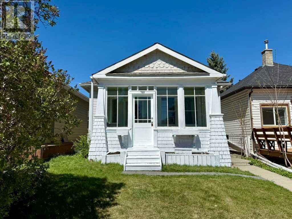 722 20 AVENUE NORTHWEST Image 1