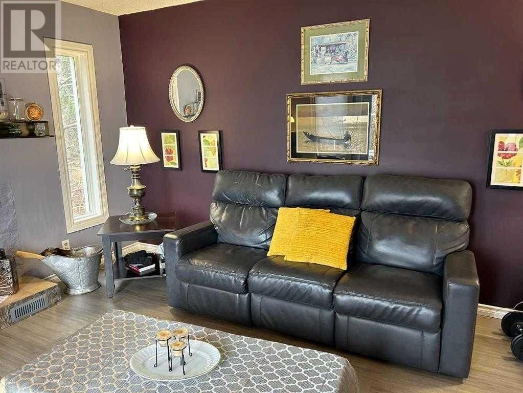 14213352 LAKELAND DRIVE Image 12