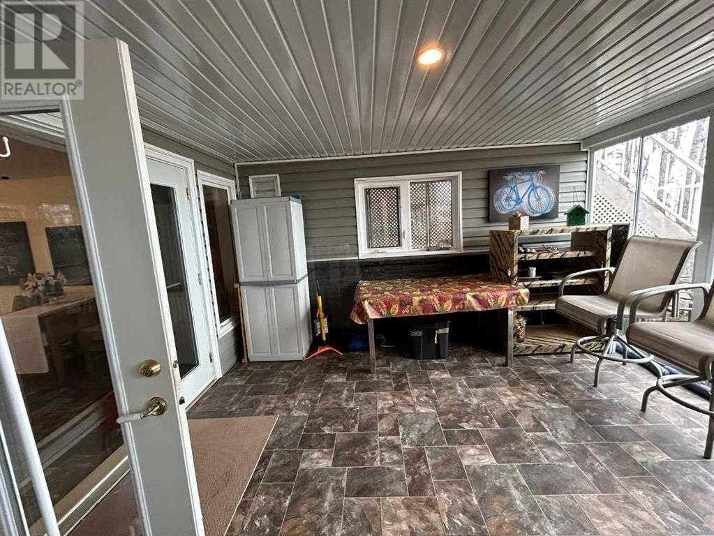 14213352 LAKELAND DRIVE Image 24