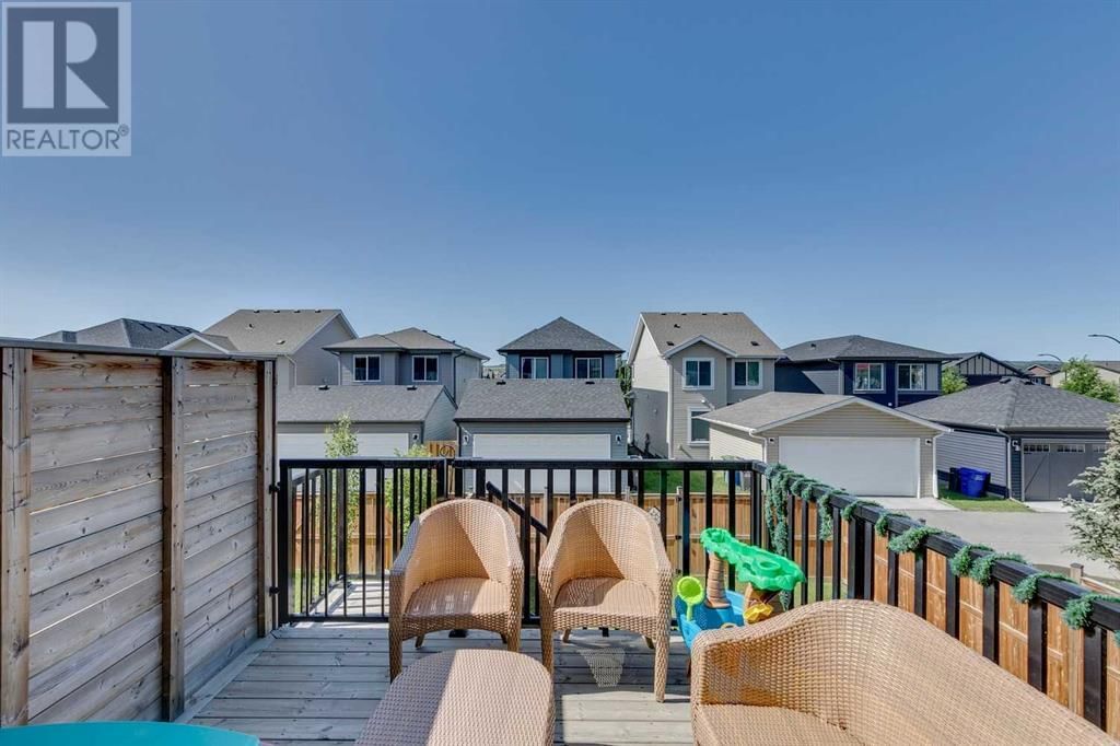 305 HEARTLAND CRESCENT Image 16