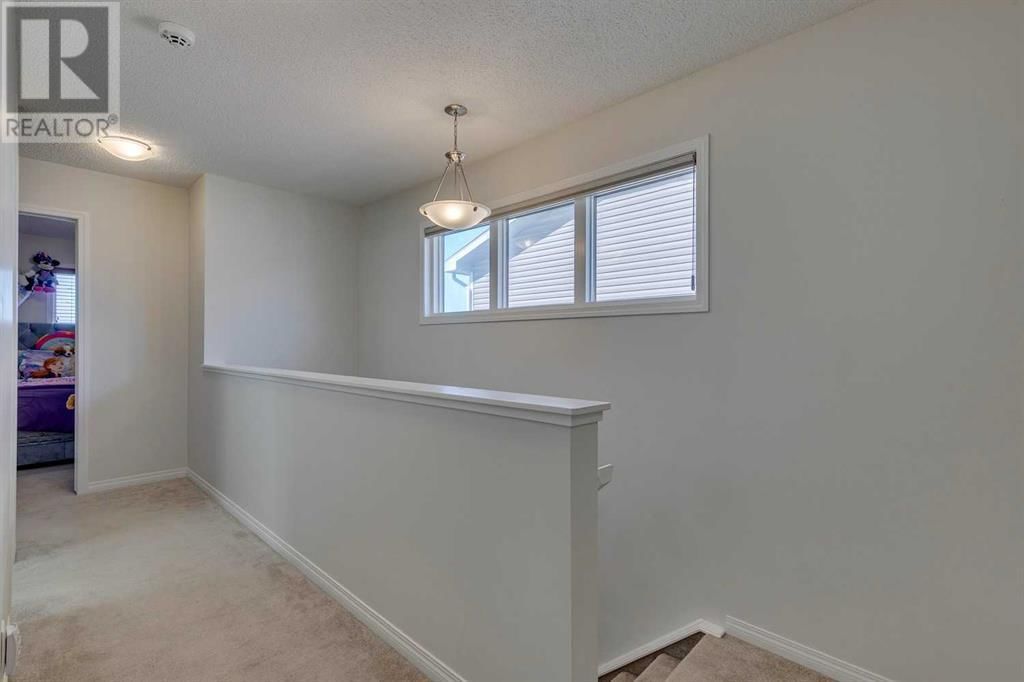 305 HEARTLAND CRESCENT Image 17