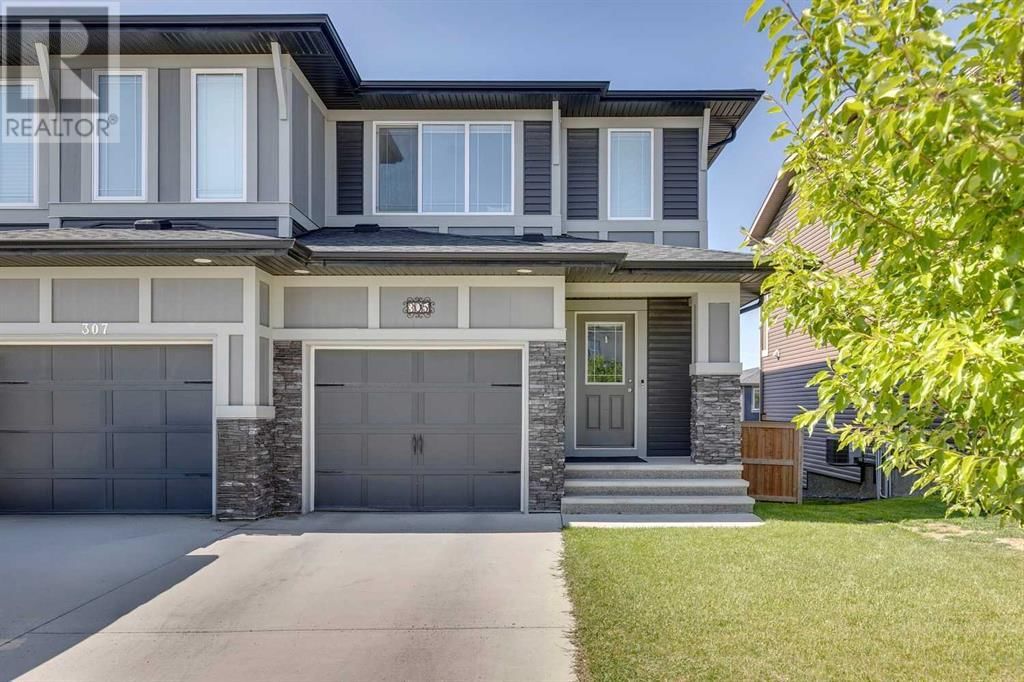 305 HEARTLAND CRESCENT Image 2