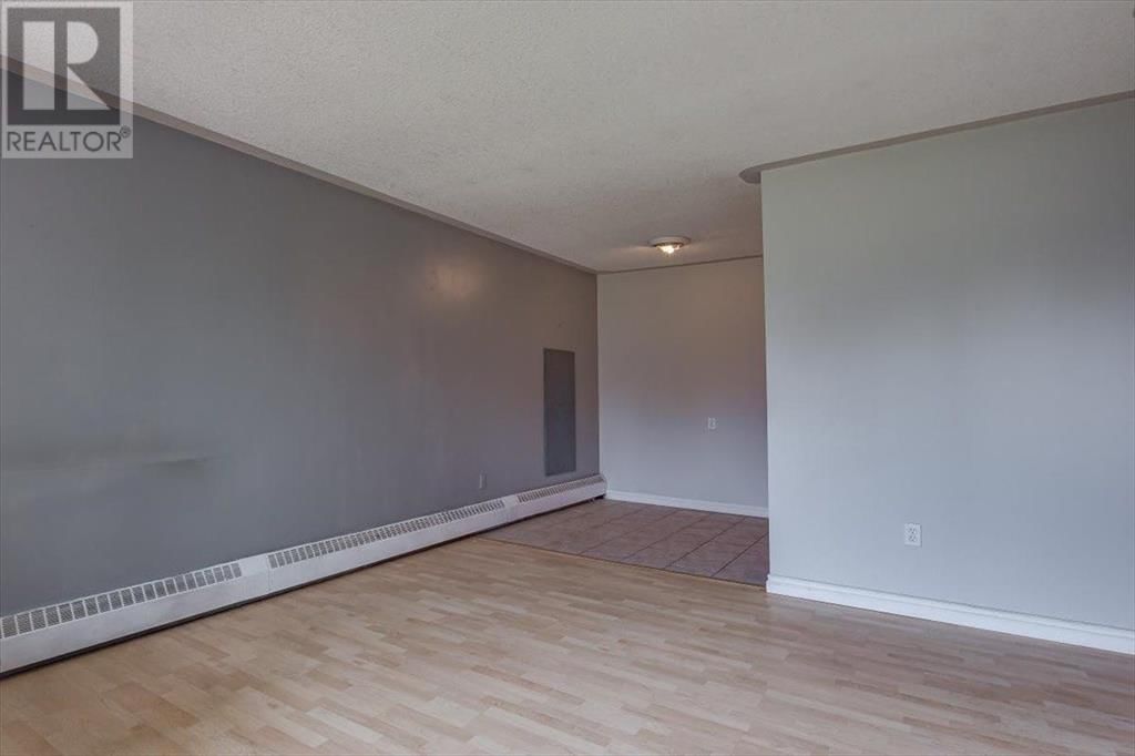 103 HERMARY STREET Image 17