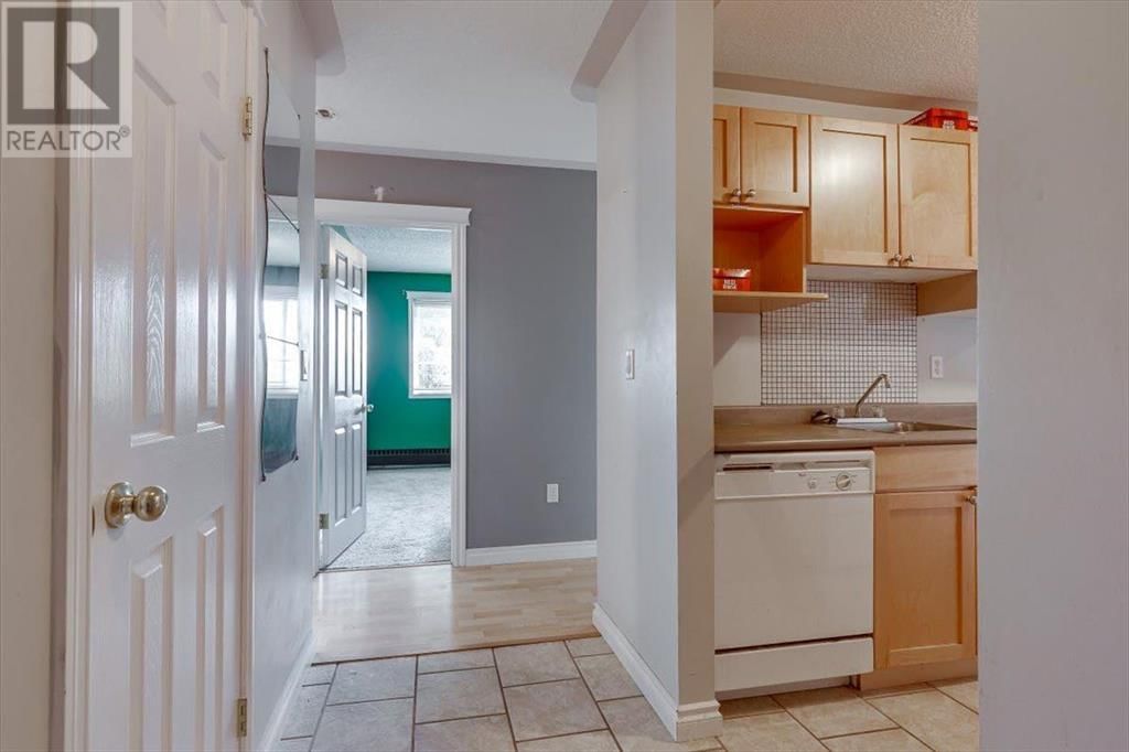 103 HERMARY STREET Image 4