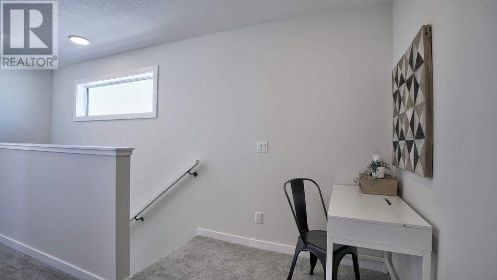 755 WOLF WILLOW BOULEVARD SOUTHEAST Image 14