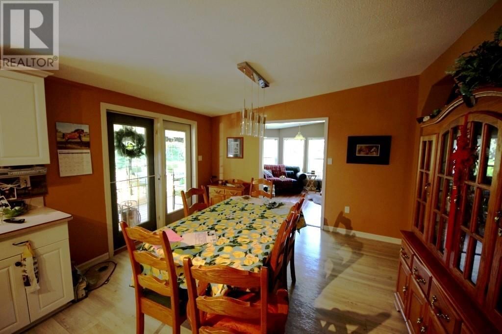 2413 TOWNSHIP ROAD 351 Image 17