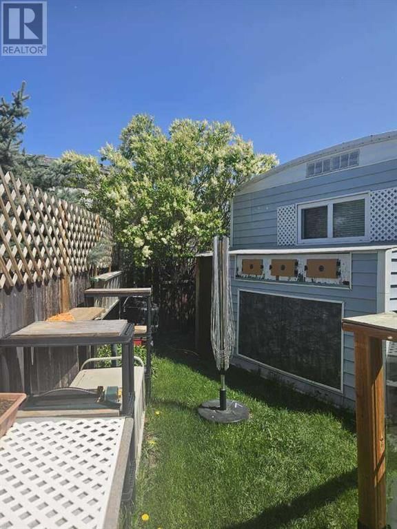 3223 83 STREET NORTHWEST Image 6