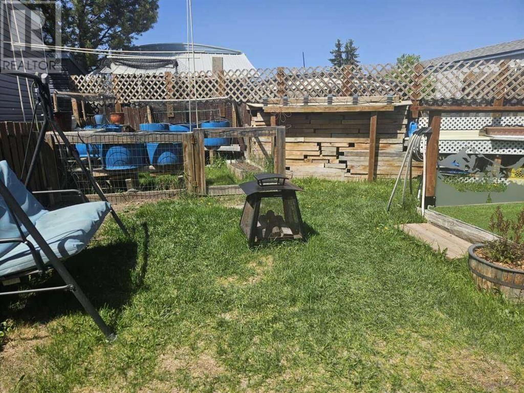 3223 83 STREET NORTHWEST Image 7