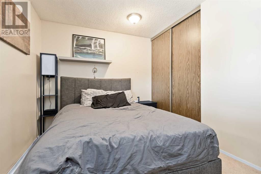 54 BELL Image 13