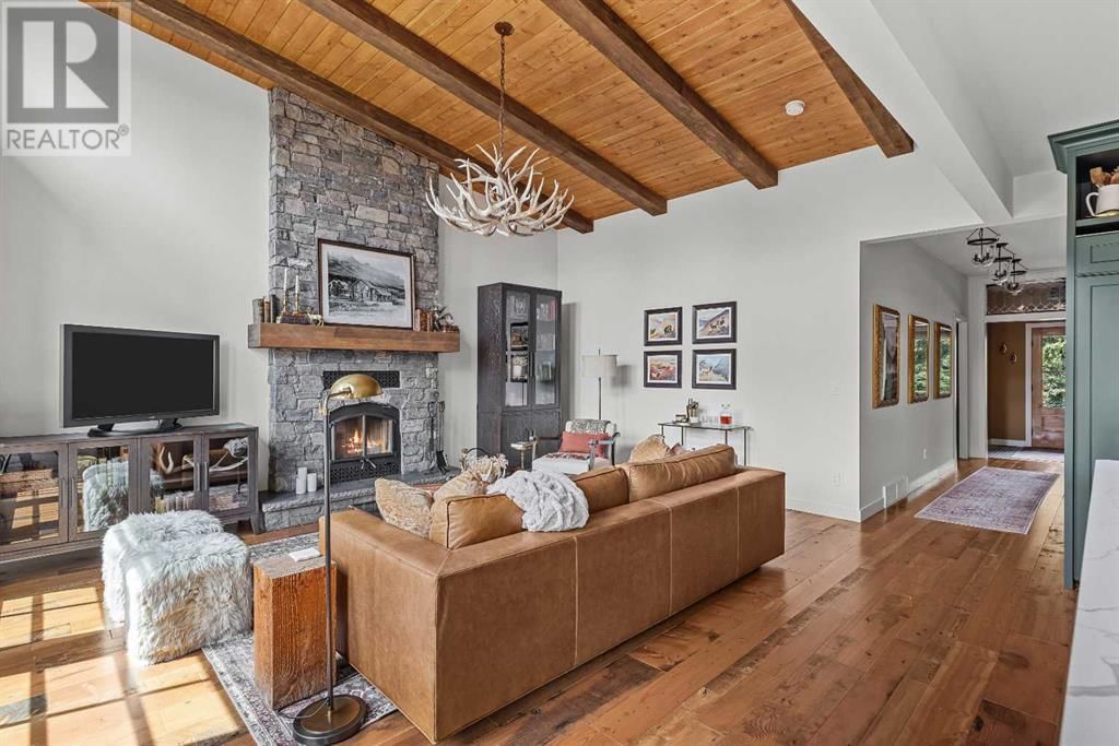 429 2ND STREET Image 6