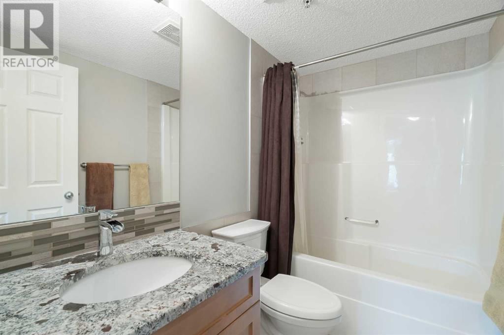 115 PRESTWICK VILLAS SOUTHEAST Image 17