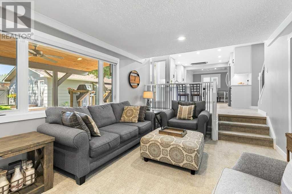 14319 PARKLAND BOULEVARD SOUTHEAST Image 11