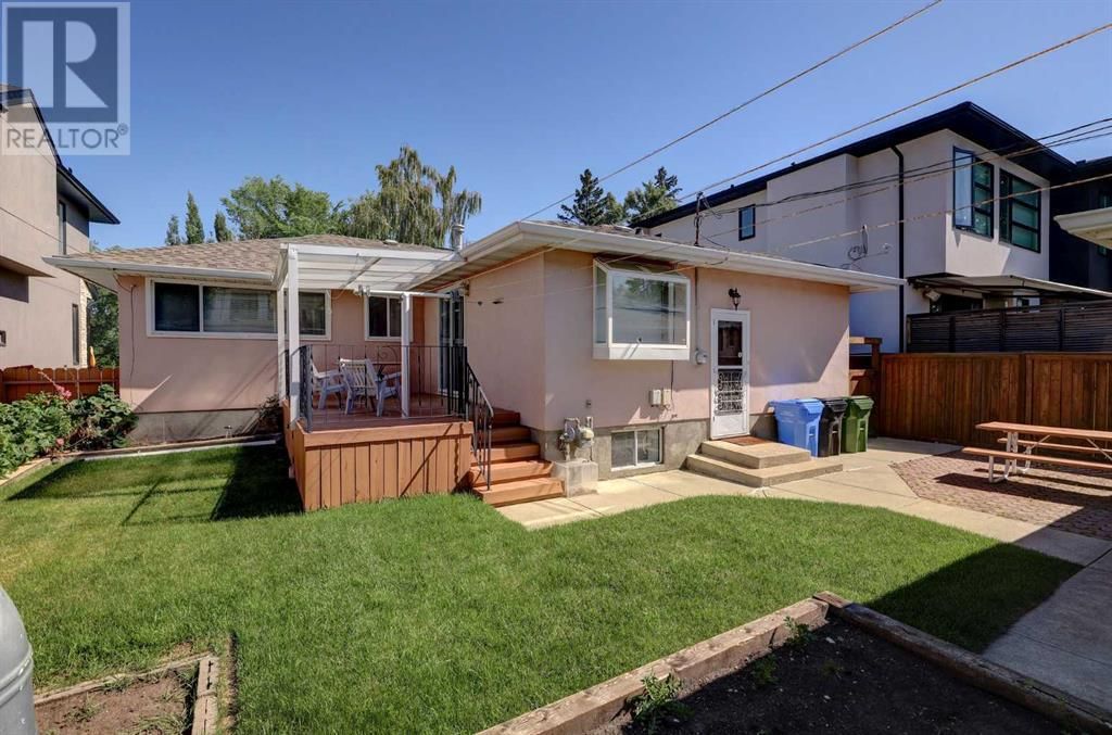 1731 46 AVENUE SOUTHWEST Image 30