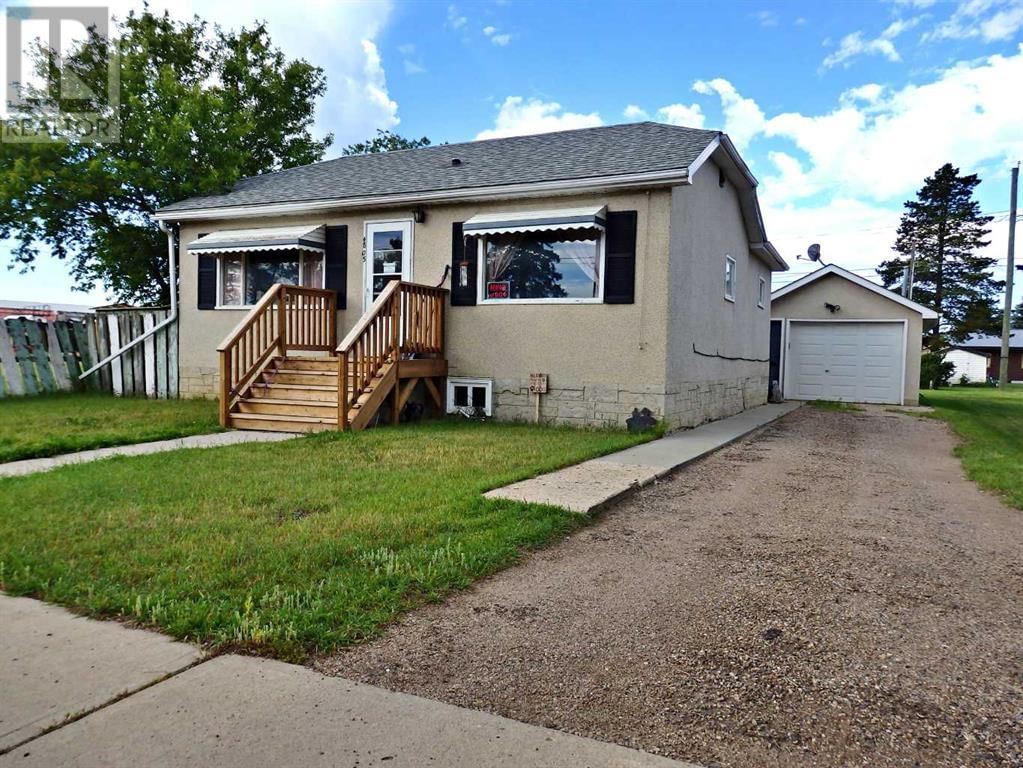 4805 48 STREET Image 1