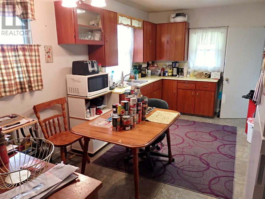4805 48 STREET Image 14
