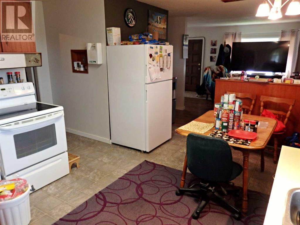 4805 48 STREET Image 17
