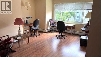 Image #1 of Commercial for Sale at 5, Calgary, Alberta