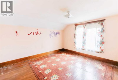 Image #1 of Commercial for Sale at 47, Stettler, Alberta