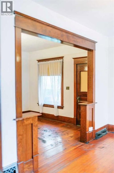 Image #1 of Commercial for Sale at 47, Stettler, Alberta