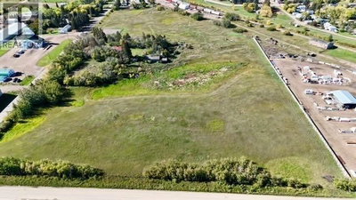 Image #1 of Commercial for Sale at 47, Stettler, Alberta