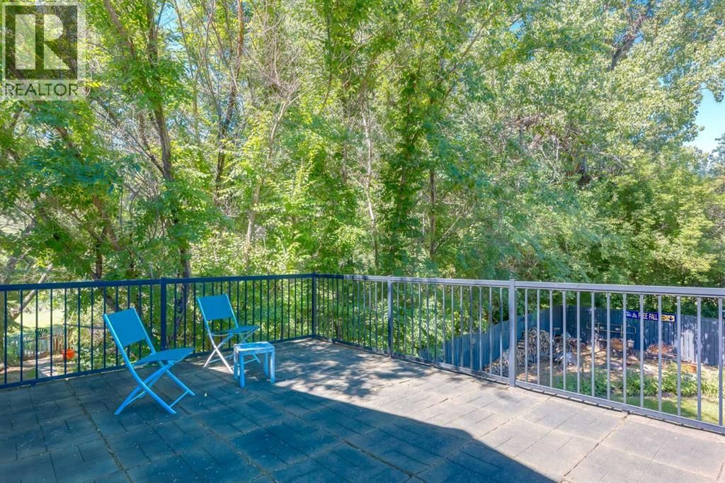 235 5 STREET Image 30