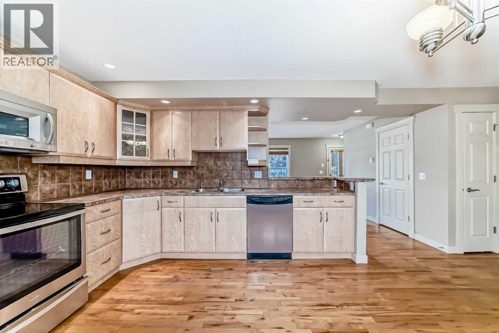 42 YPRES GREEN SOUTHWEST Image 6