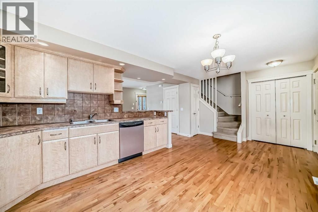 42 YPRES GREEN SOUTHWEST Image 8