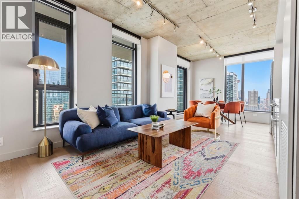 1010 6 STREET SOUTHWEST Image 1