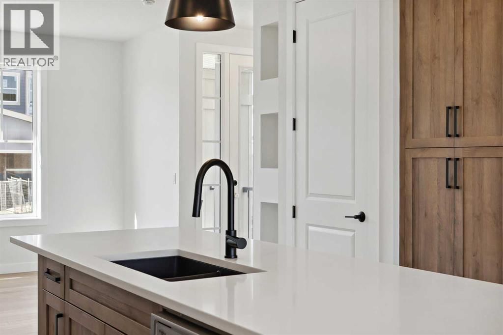 414 RIVER AVENUE Image 18